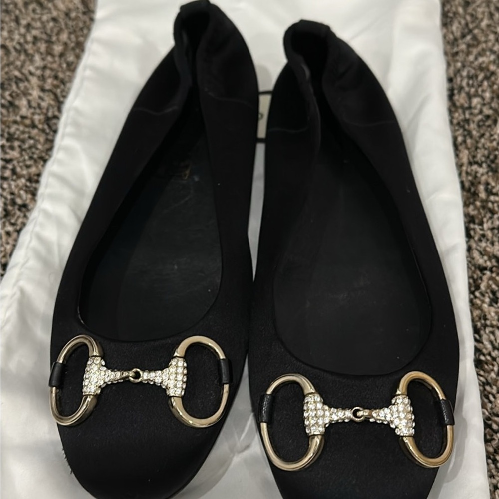 Elegant Black Flats with Gold Accents